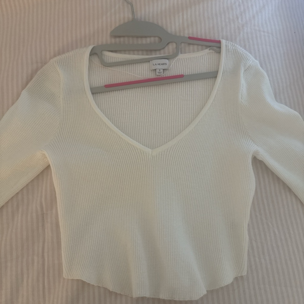 LA Hearts Pacsun Cream V-Neck Sweater